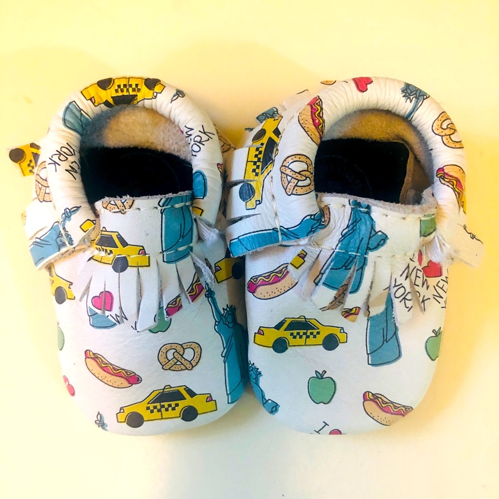 Freshly Picked NYC theme baby shoes.